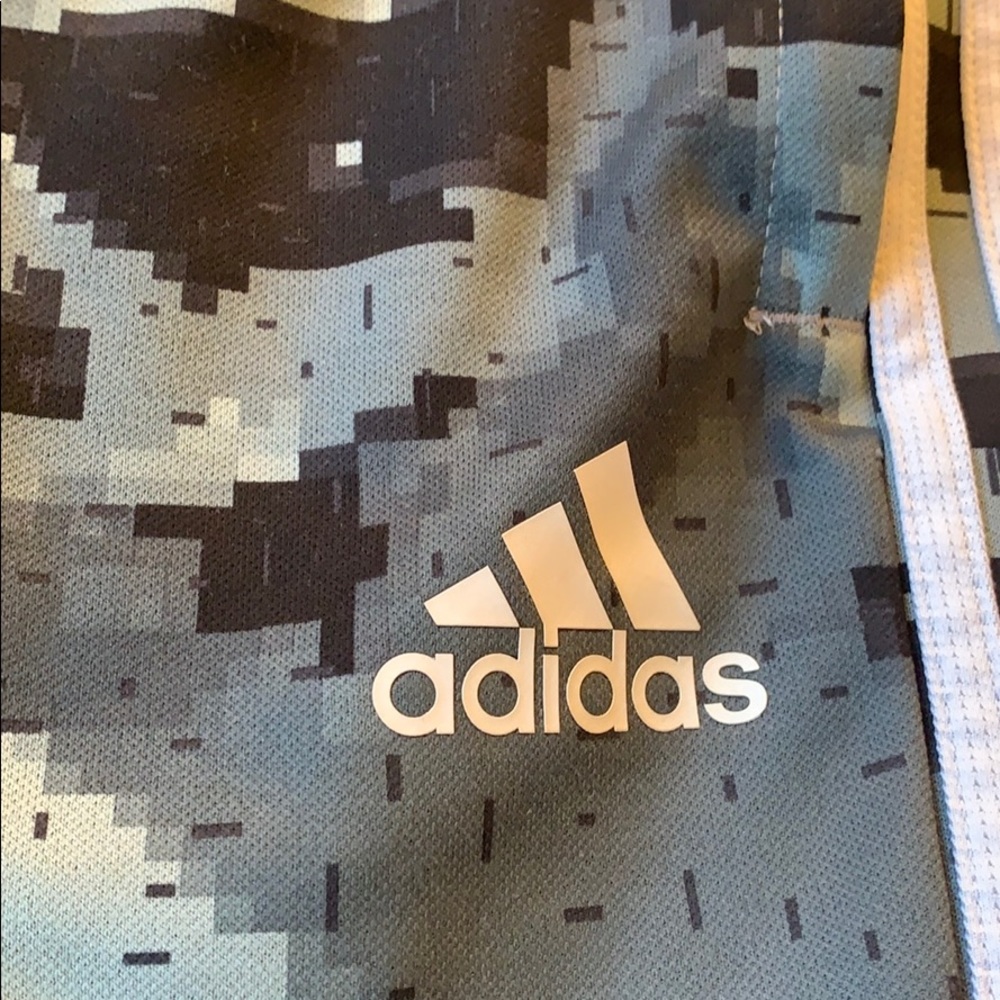 Addis’s pants - Picture 2 of 2
